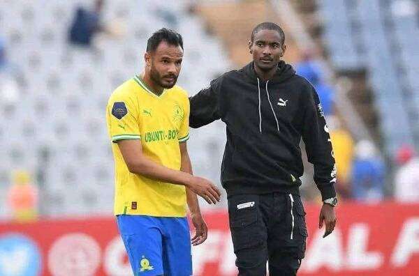 بوطويل وموكوينا