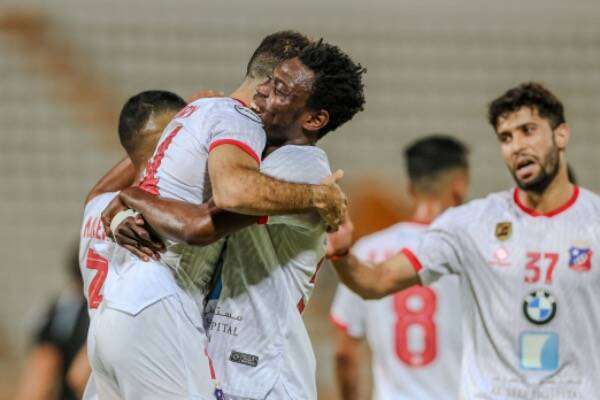 فرحة لاعبي الكويت