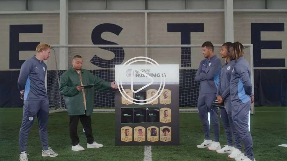 لاعبو مانشستر سيتي