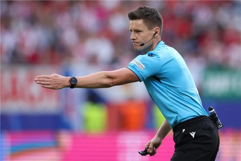 دانيال زيبرت