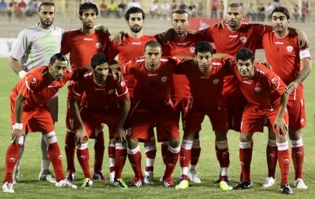 صورة جماعية لفريق المحرق البحريني