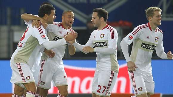 فرحه بالاك ولاعبي ليفركوزن بالهدف