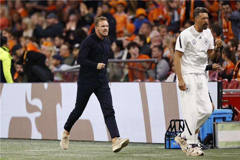 جوليان ناجلسمان