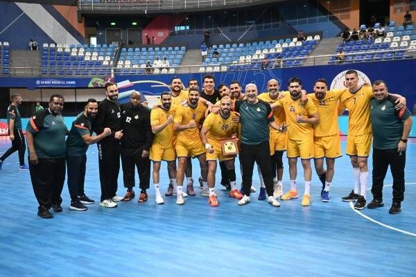 لاعبو الغرافة