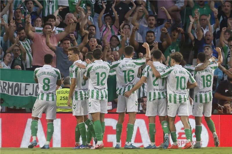 لاعبو ريال بيتيس