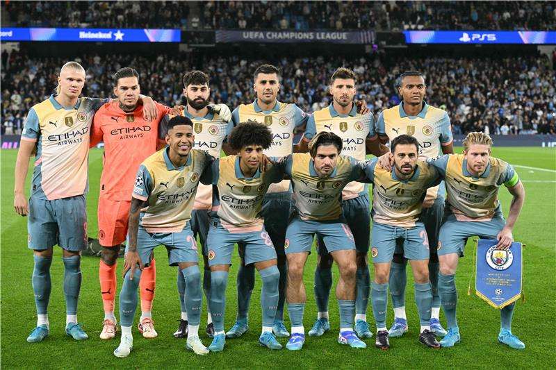 لاعبو مانشستر سيتي