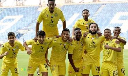 لاعبو الوصل