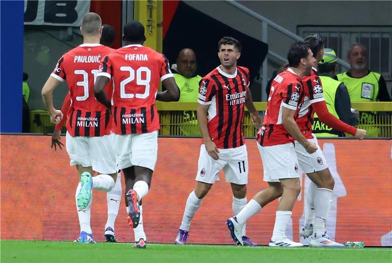 لاعبو ميلان