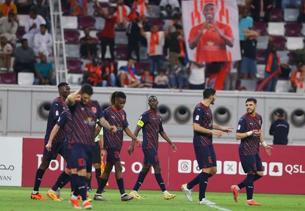 فرحة لاعبي الدحيل