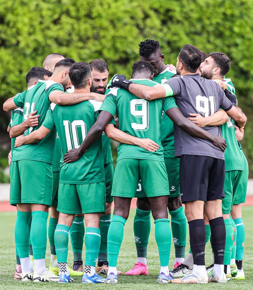 لاعبو الأنصار