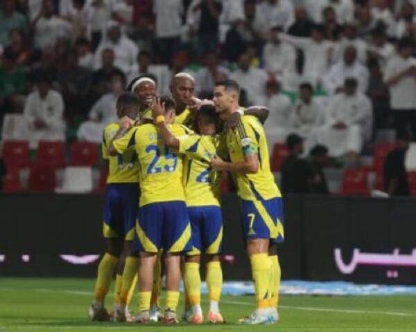 لاعبو النصر
