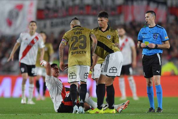 من المواجهة