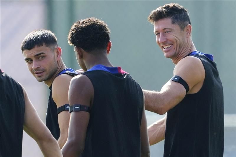 ليفاندوفسكي ويامال