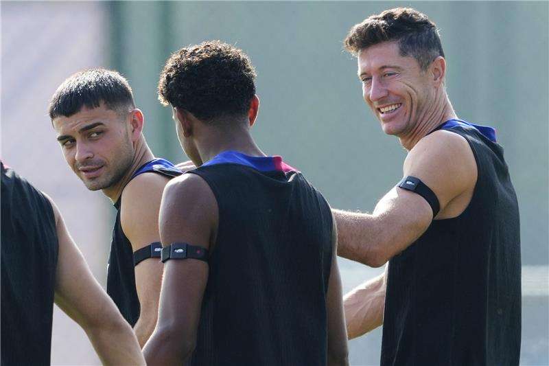 ليفاندوفسكي ويامال