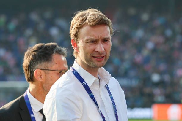 سيمون رولفس