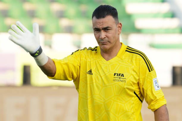 عصام الحضري