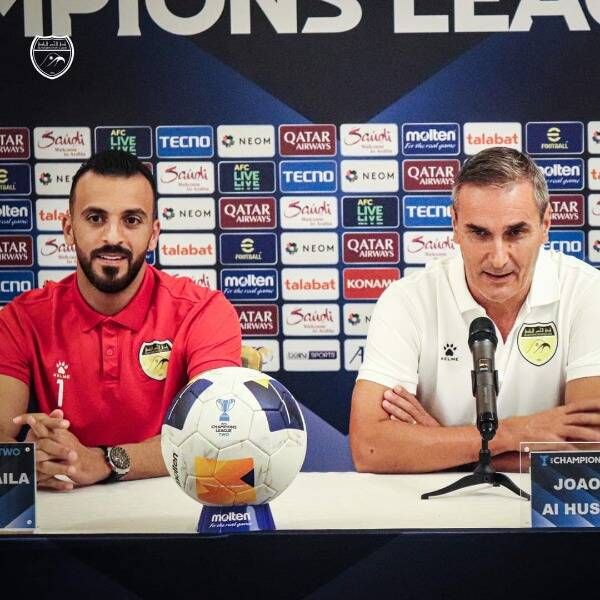 من المؤتمر الصحفي