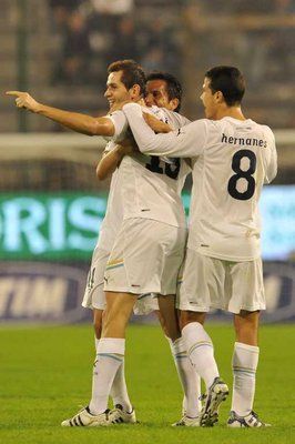 2011-10-30-00000102986475