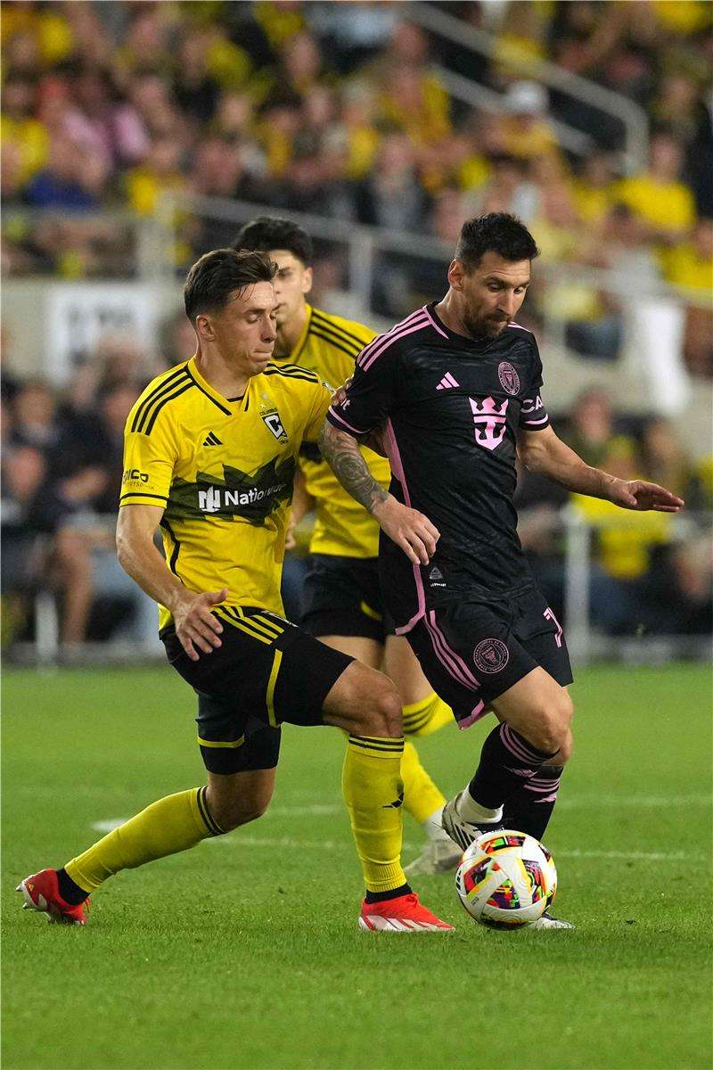 ليونيل ميسي