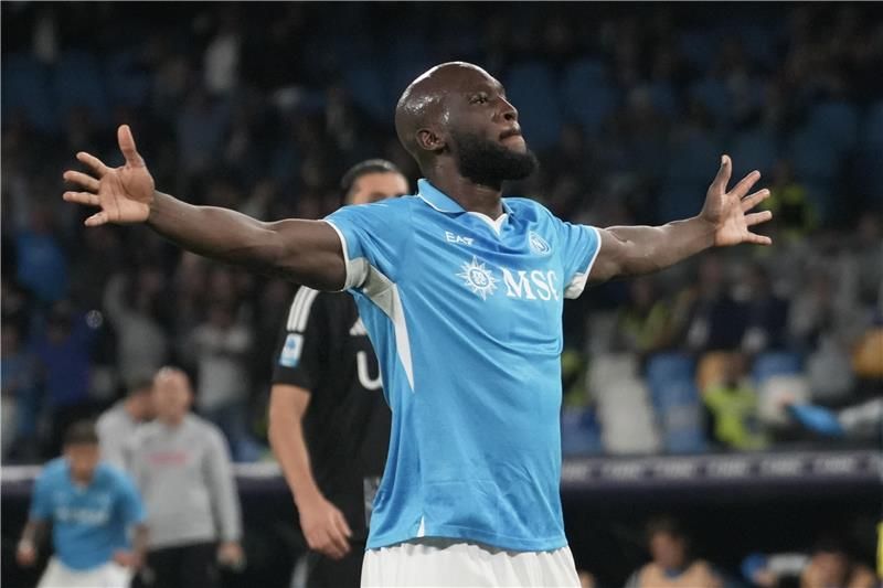 روميلو لوكاكو