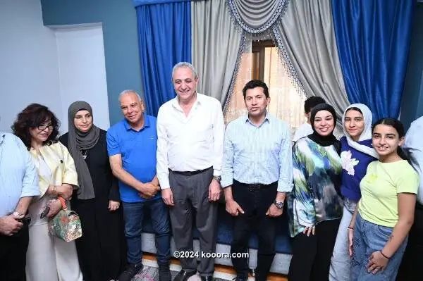 ?i=corr%2f539%2fkoo_539192