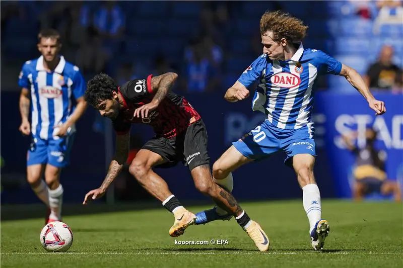 ?i=epa%2fsoccer%2f2024-10%2f2024-10-05%2f2024-10-05-11643334_epa