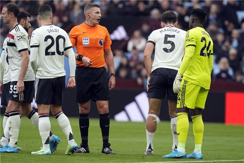 لاعبو مانشستر يونايتد