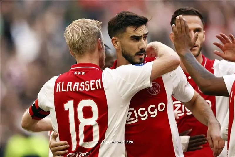 ?i=epa%2fsoccer%2f2024-10%2f2024-10-06%2f2024-10-06-11645913_epa