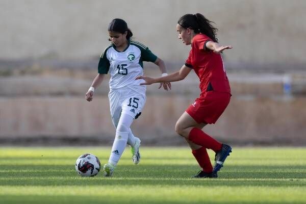 لقاء السعودية والأردن للناشئات