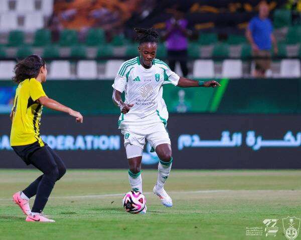 نعومي كاباكابا