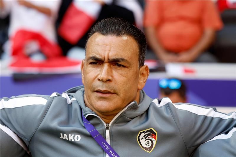 عصام الحضري