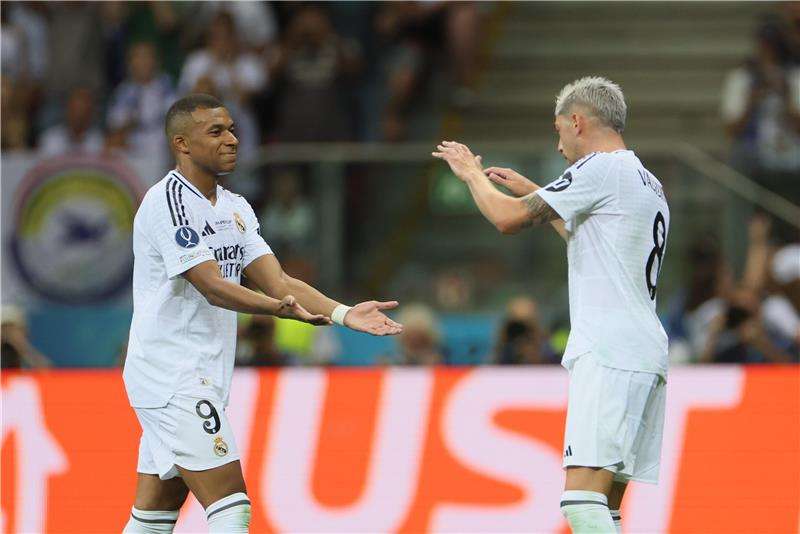 فيديريكو فالفيردي ومبابي