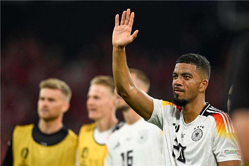 بنيامين هنريكس