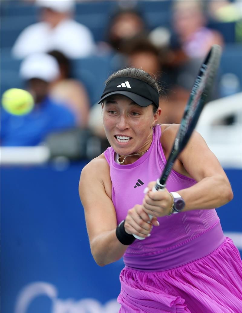 جيسيكا بيجولا