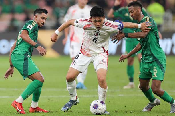 من المواجهة