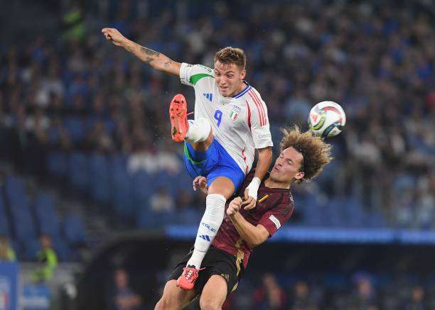 من المواجهة