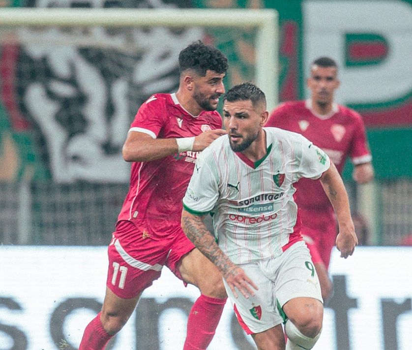 من المواجهة