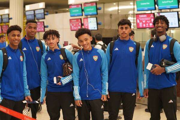 لاعبو منتخب الإمارات للناشئين