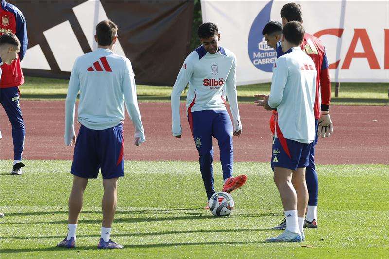 لامين يامال من تدريبات إسبانيا