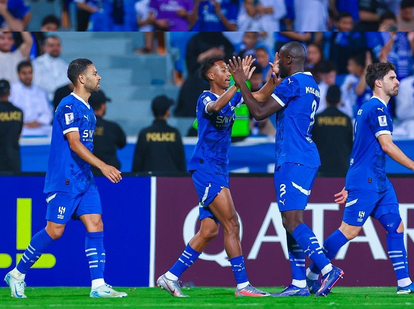 لاعبو الهلال