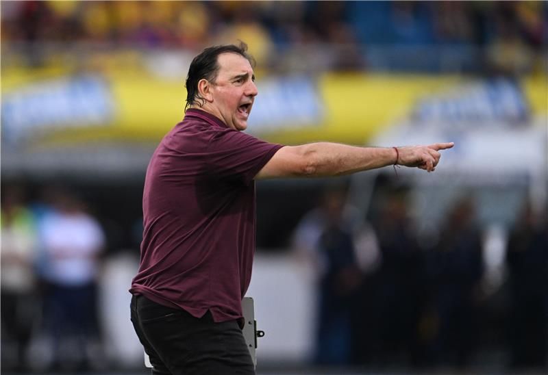 نيستور لورينزو