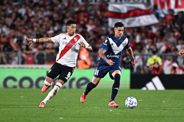 من مواجهة ريفر بليت وفيليز سارسفيلد