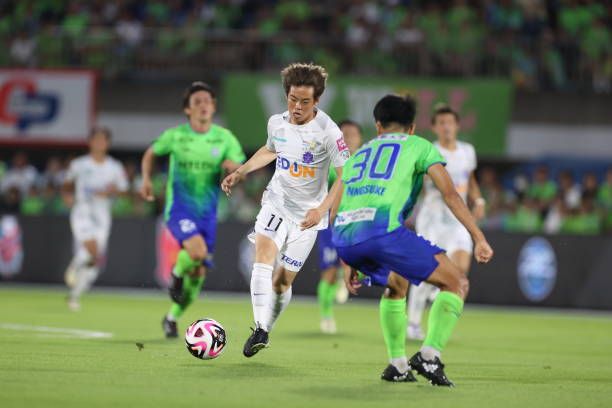 من مواجهة سانفريس هيروشيما أمام شونان بيلمير