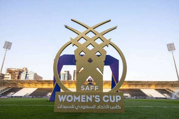 ملعب نادي الشباب