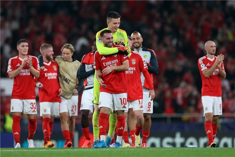 لاعبو بنفيكا