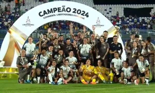 من تتويج كورينثيانز باللقب