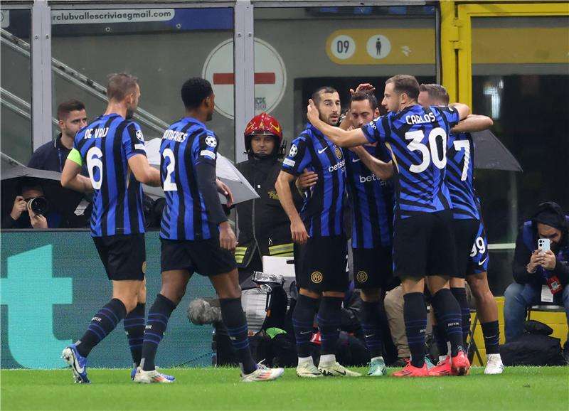 لاعبو إنتر ميلان