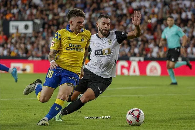 ?i=epa%2fsoccer%2f2024-10%2f2024-10-21%2f2024-10-21-11673774_epa