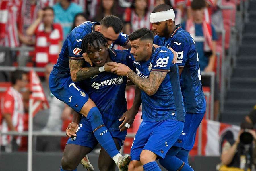 لاعبو خيتافي