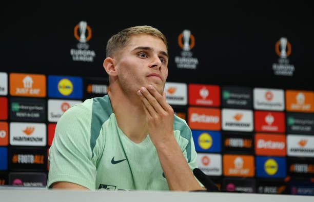 ميكي فان دي فين